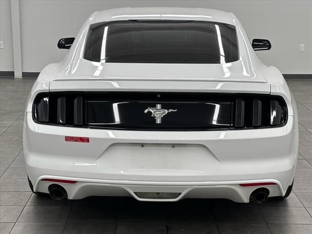 2016 Ford Mustang V6