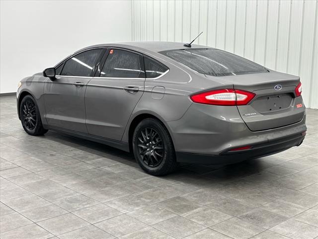 2013 Ford Fusion S