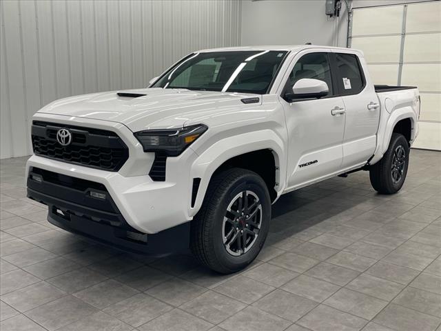 2025 Toyota Tacoma TRD Sport HV