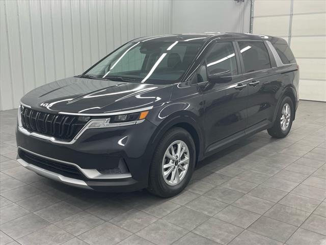 2022 Kia Carnival LX
