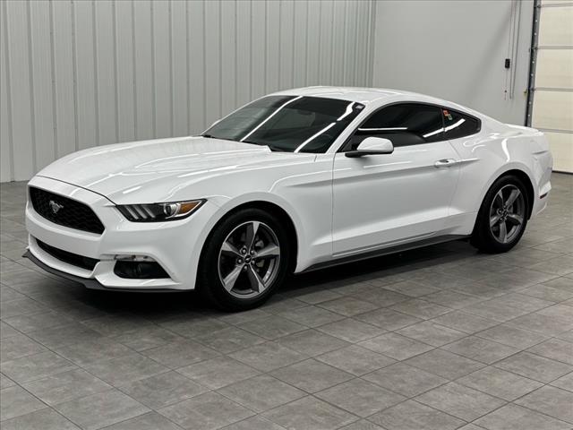2016 Ford Mustang V6