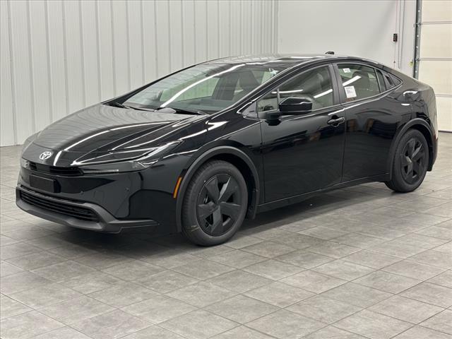 2025 Toyota Prius LE
