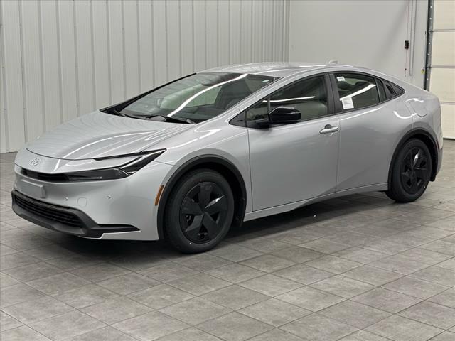 2025 Toyota Prius LE