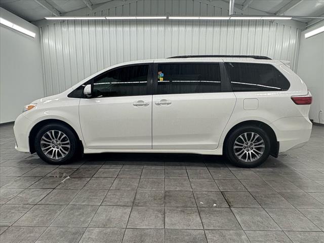 2019 Toyota Sienna XLE 8-Passenger