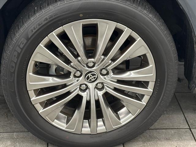 2022 Toyota Venza XLE