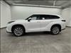 2025 Toyota Highlander Hybrid Platinum