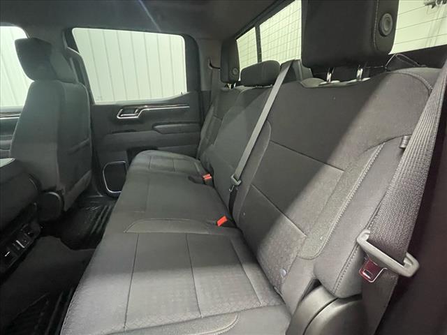 2025 GMC Sierra 1500 SLE