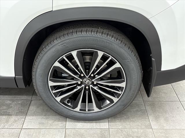 2025 Toyota Grand Highlander Hybrid MAX Platinum