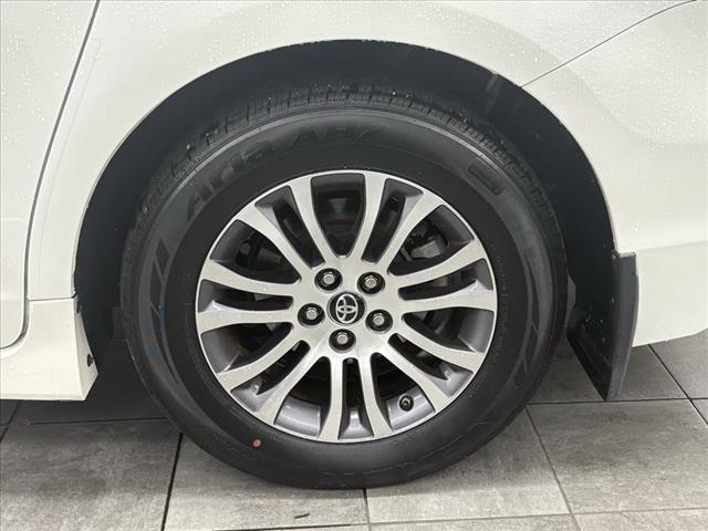 2019 Toyota Sienna XLE 8-Passenger