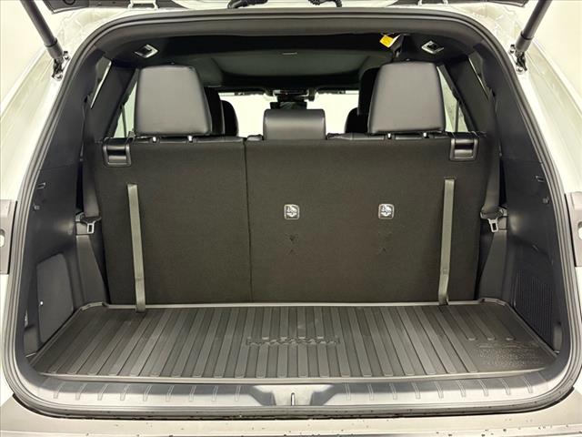 2025 Toyota Grand Highlander Hybrid MAX Platinum