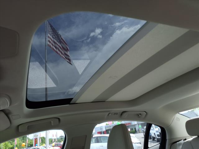 2024 Volvo S60 B5 Plus Dark Theme
