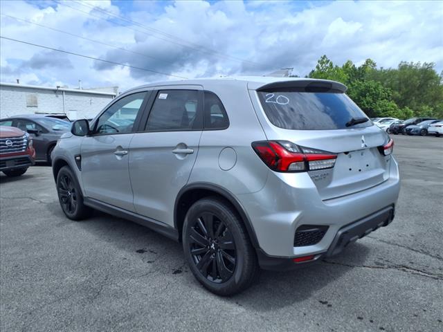 2025 Mitsubishi Eclipse Cross LE