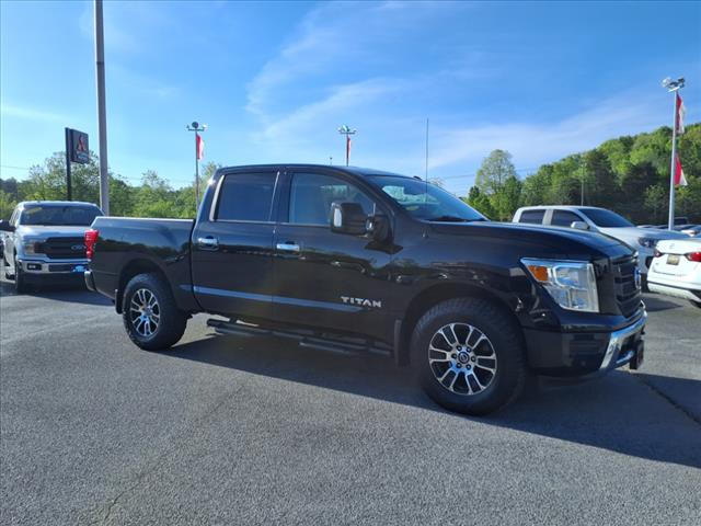 2021 Nissan Titan SV