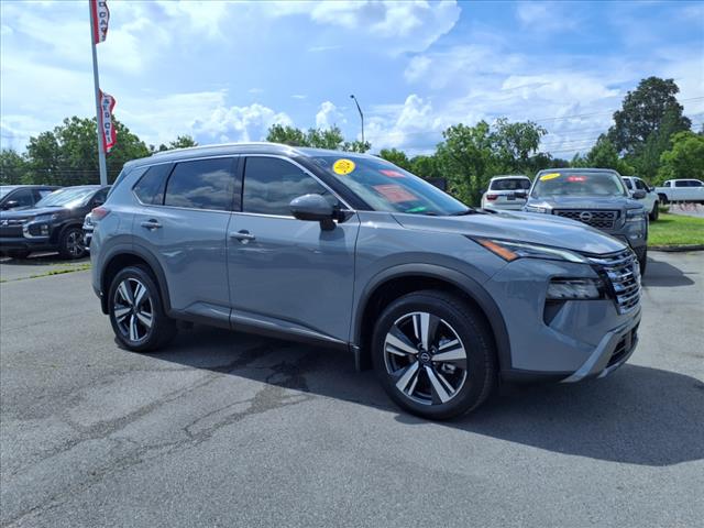2024 Nissan Rogue SL