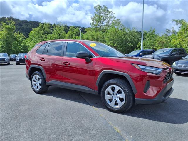 2023 Toyota RAV4 LE