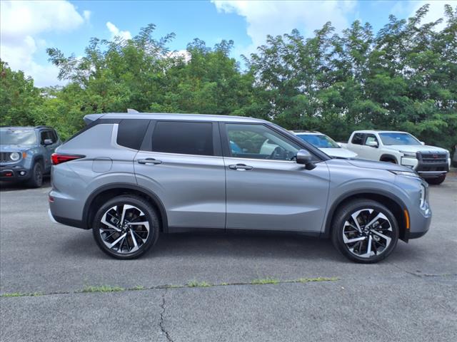 2024 Mitsubishi Outlander SE Black Edition