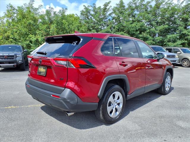 2023 Toyota RAV4 LE