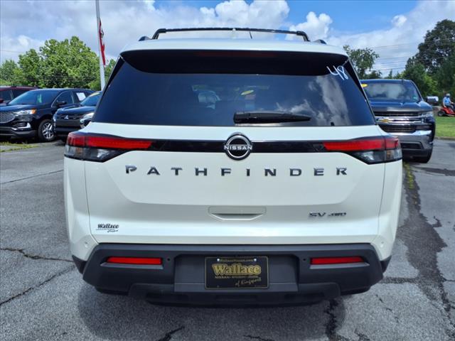 2022 Nissan Pathfinder SV