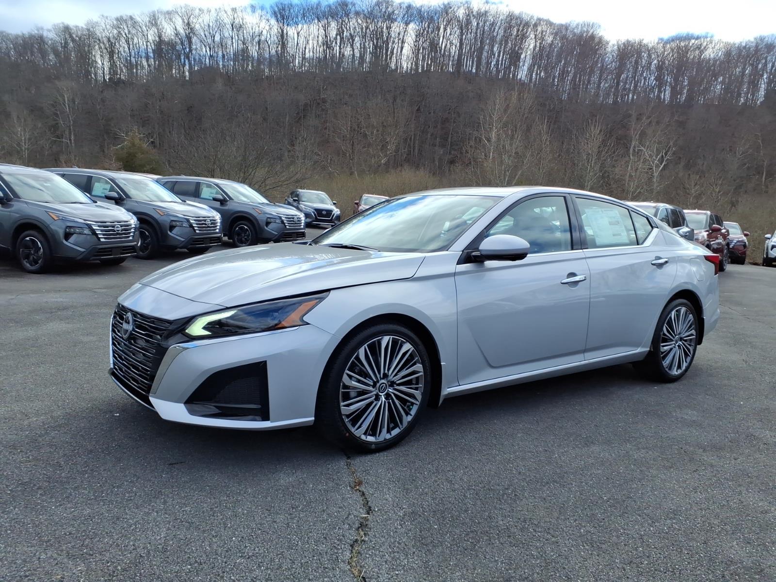 2025 Nissan Altima 2.5 SL FWD