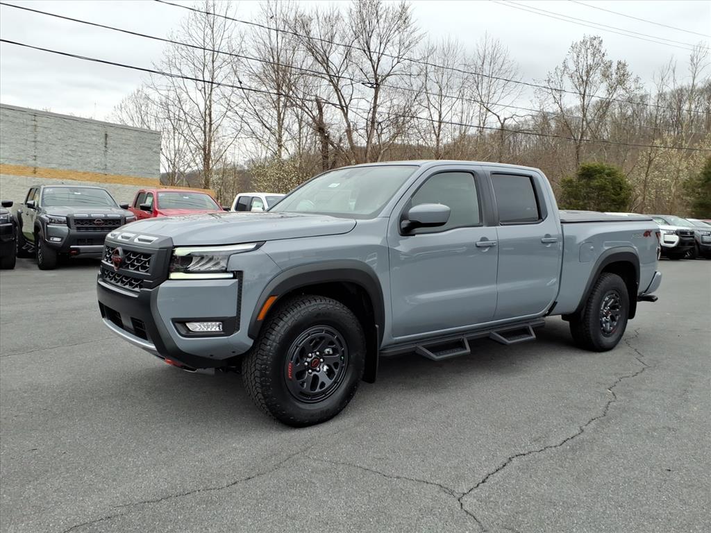 2026 Nissan Frontier PRO-4X Crew Cab LB 4WD