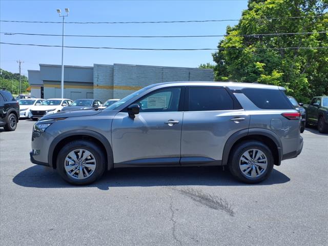 2025 Nissan Pathfinder S