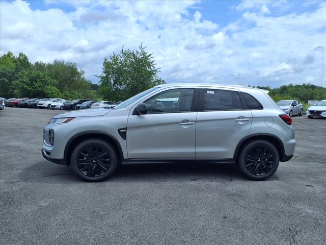 2025 Mitsubishi Eclipse Cross LE