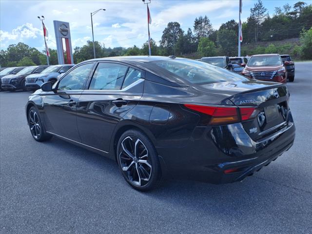 2025 Nissan Altima 2.5 SR