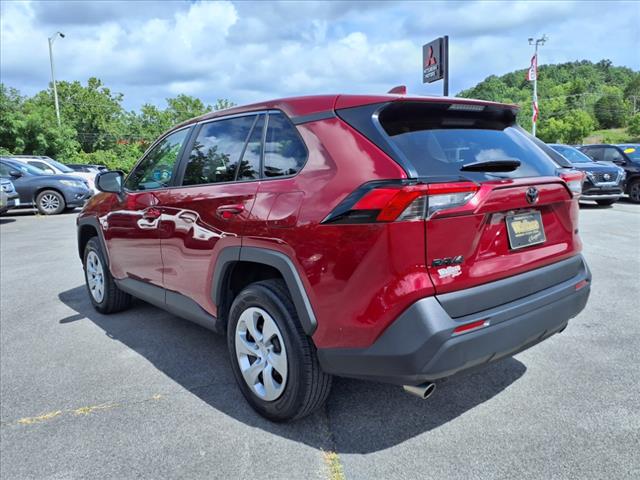 2023 Toyota RAV4 LE