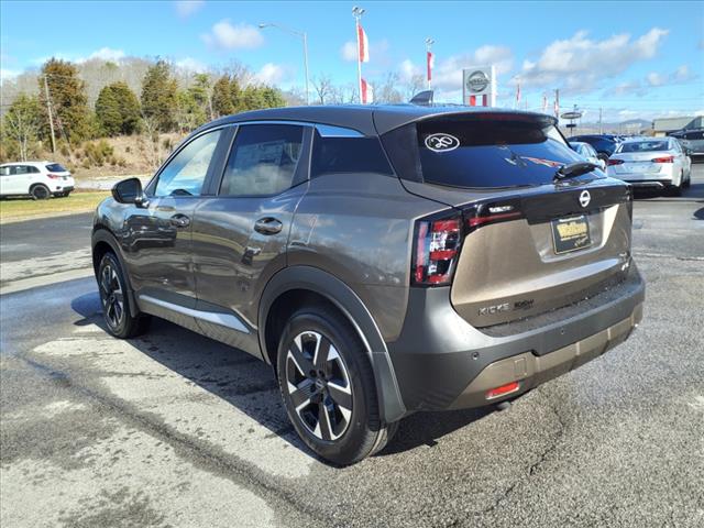 2025 Nissan Kicks SV