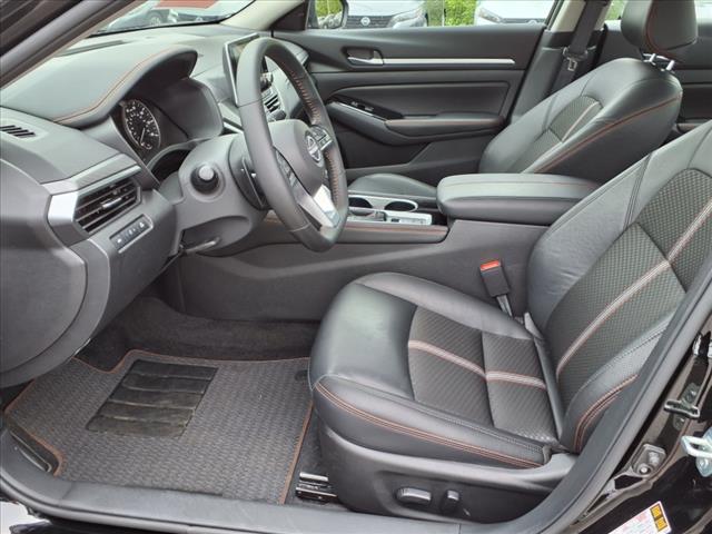 2025 Nissan Altima 2.5 SR