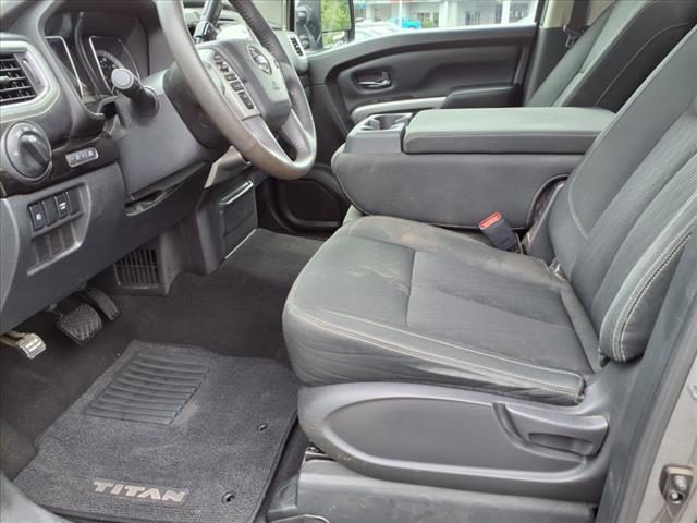 2017 Nissan Titan XD SV