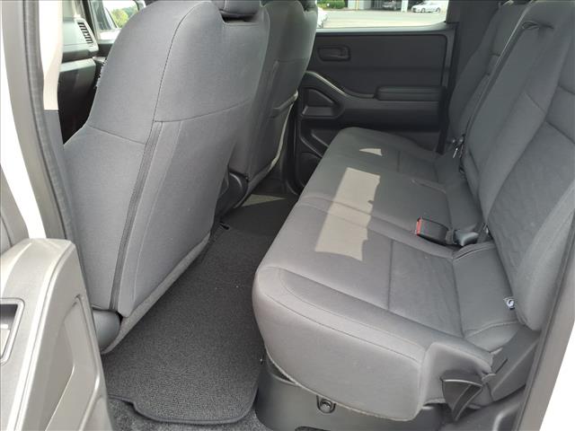 2022 Nissan Frontier S