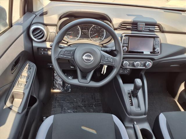 2025 Nissan Versa S