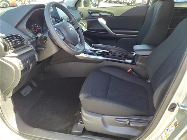 2025 Mitsubishi Eclipse Cross LE