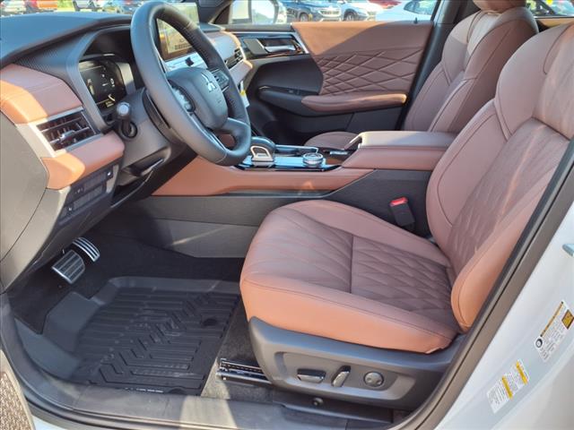 2025 Mitsubishi Outlander SEL