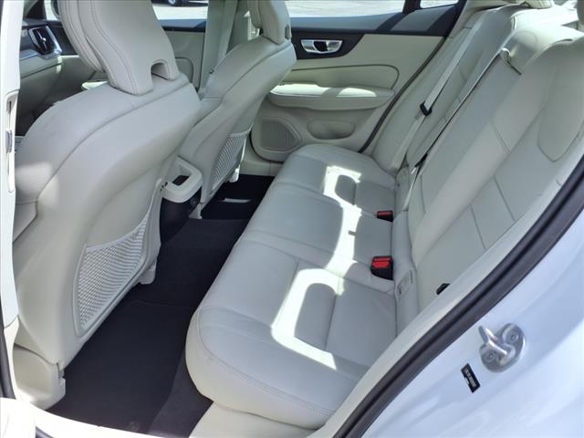 2024 Volvo S60 B5 Plus Dark Theme