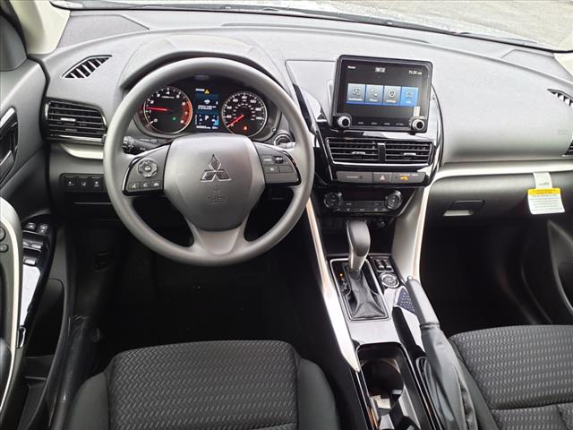 2025 Mitsubishi Eclipse Cross LE