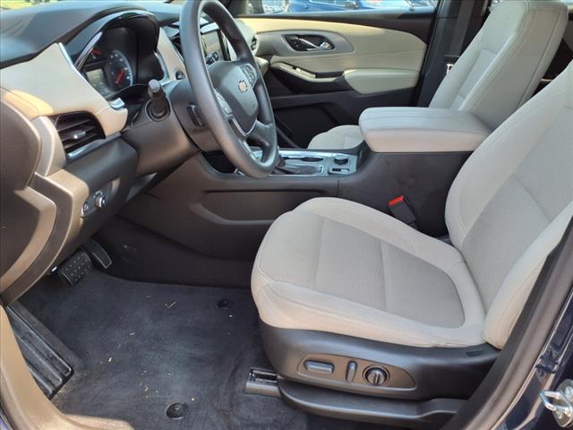 2022 Chevrolet Traverse LS w/1FL