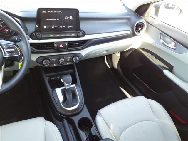 2023 Kia Forte LXS