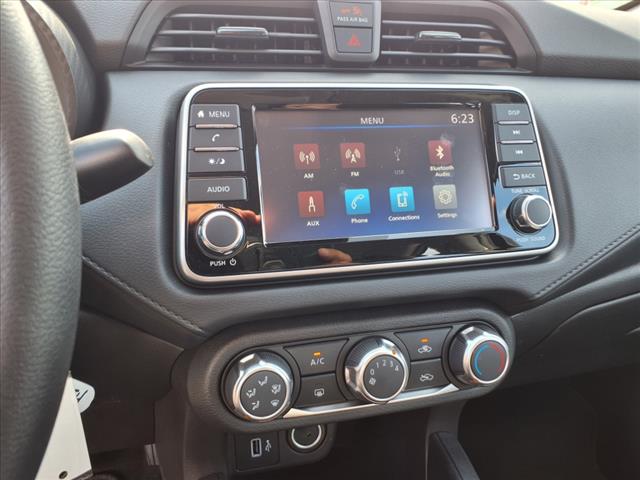 2025 Nissan Versa S