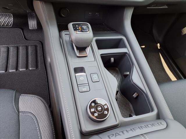 2025 Nissan Pathfinder S