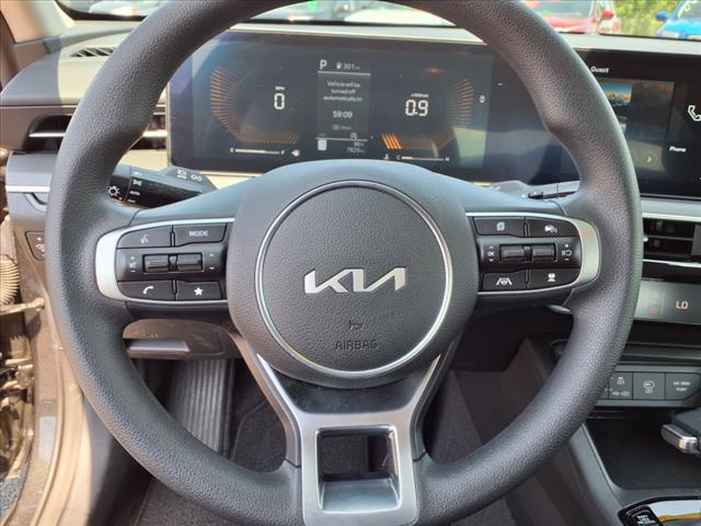 2025 Kia K5 LXS