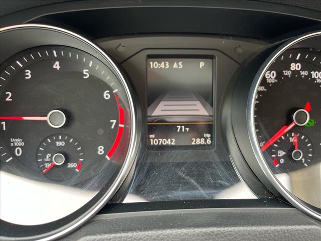 2017 Volkswagen Passat 1.8T SEL Premium