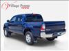 2015 Toyota Tacoma V6 - thumbnail 3