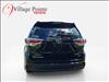 2016 Toyota Highlander LE - thumbnail 3