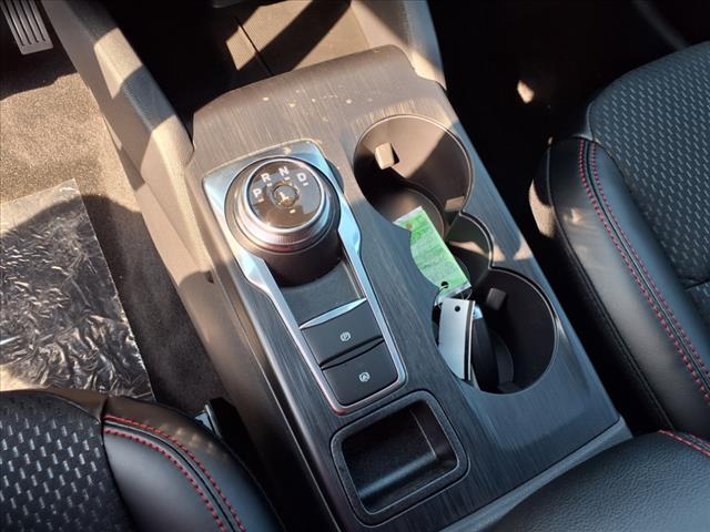 2025 Ford Escape ST-Line - Photo 10