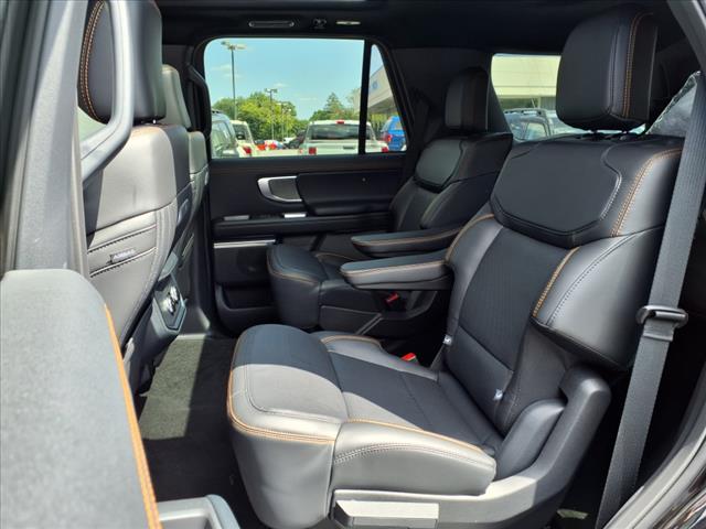 2025 Ford Expedition Tremor - Photo 10