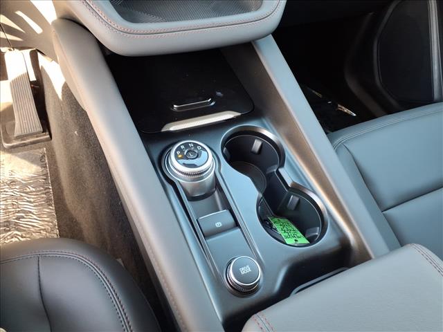 2025 Ford Explorer Active - Photo 10