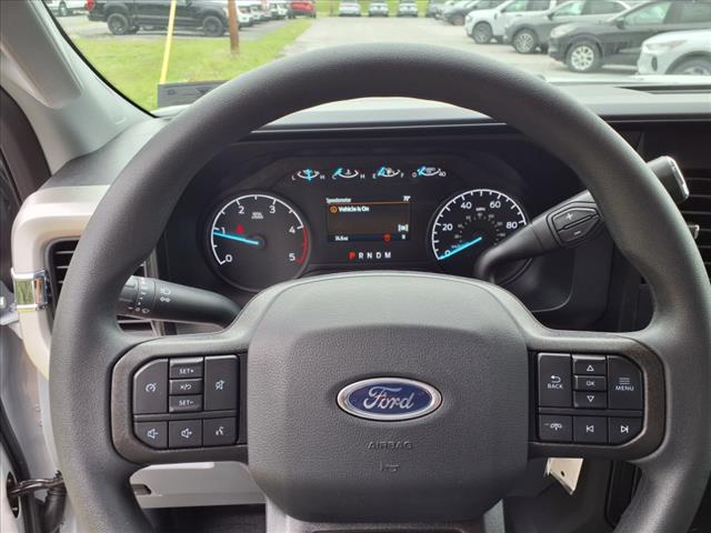 2025 Ford F-350 Super Duty XL - Photo 10