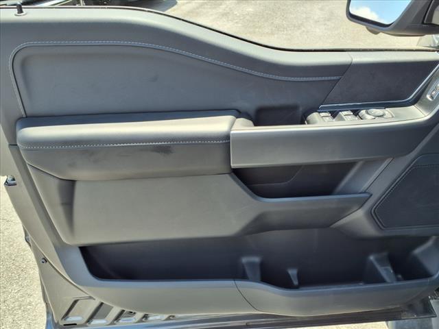 2025 Ford F-150 XLT - Photo 10